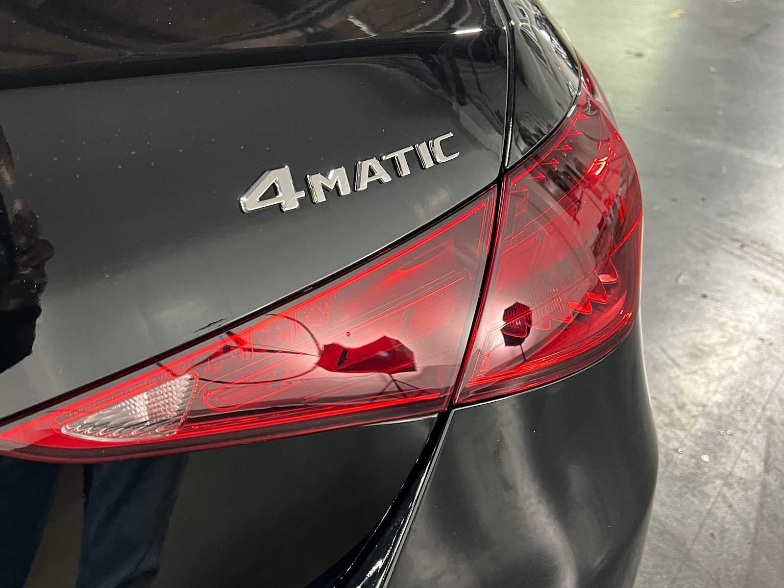 2025 Mercedes-Benz C 300 C 300