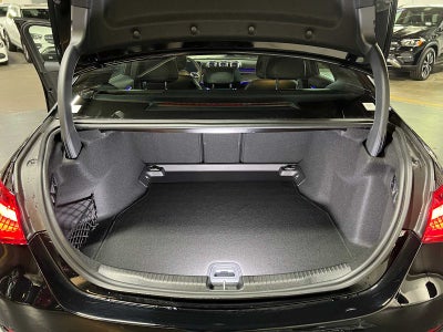 2025 Mercedes-Benz C 300 C 300