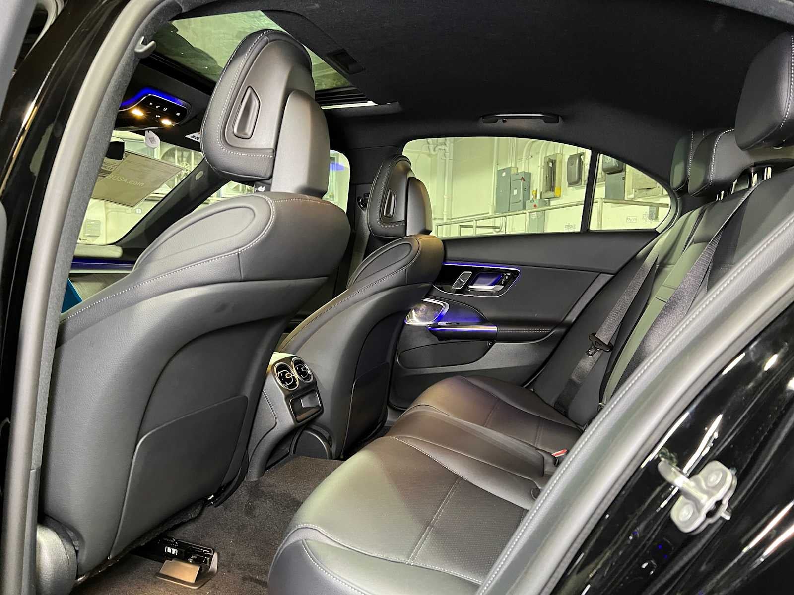 2025 Mercedes-Benz C 300 C 300