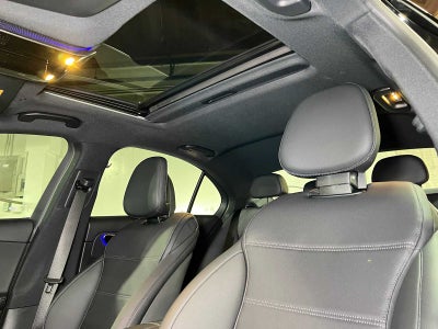 2025 Mercedes-Benz C 300 C 300