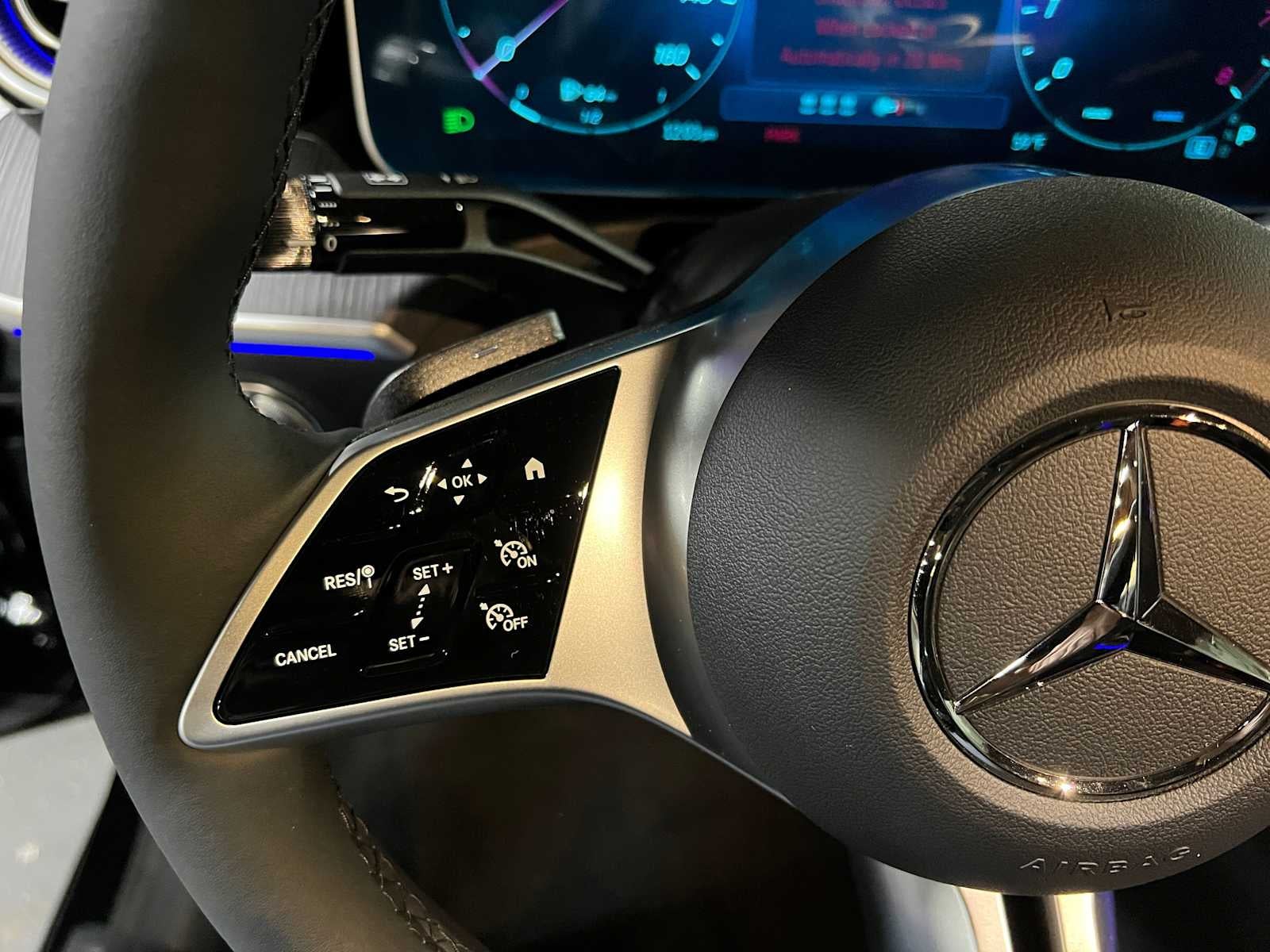 2025 Mercedes-Benz C 300 C 300