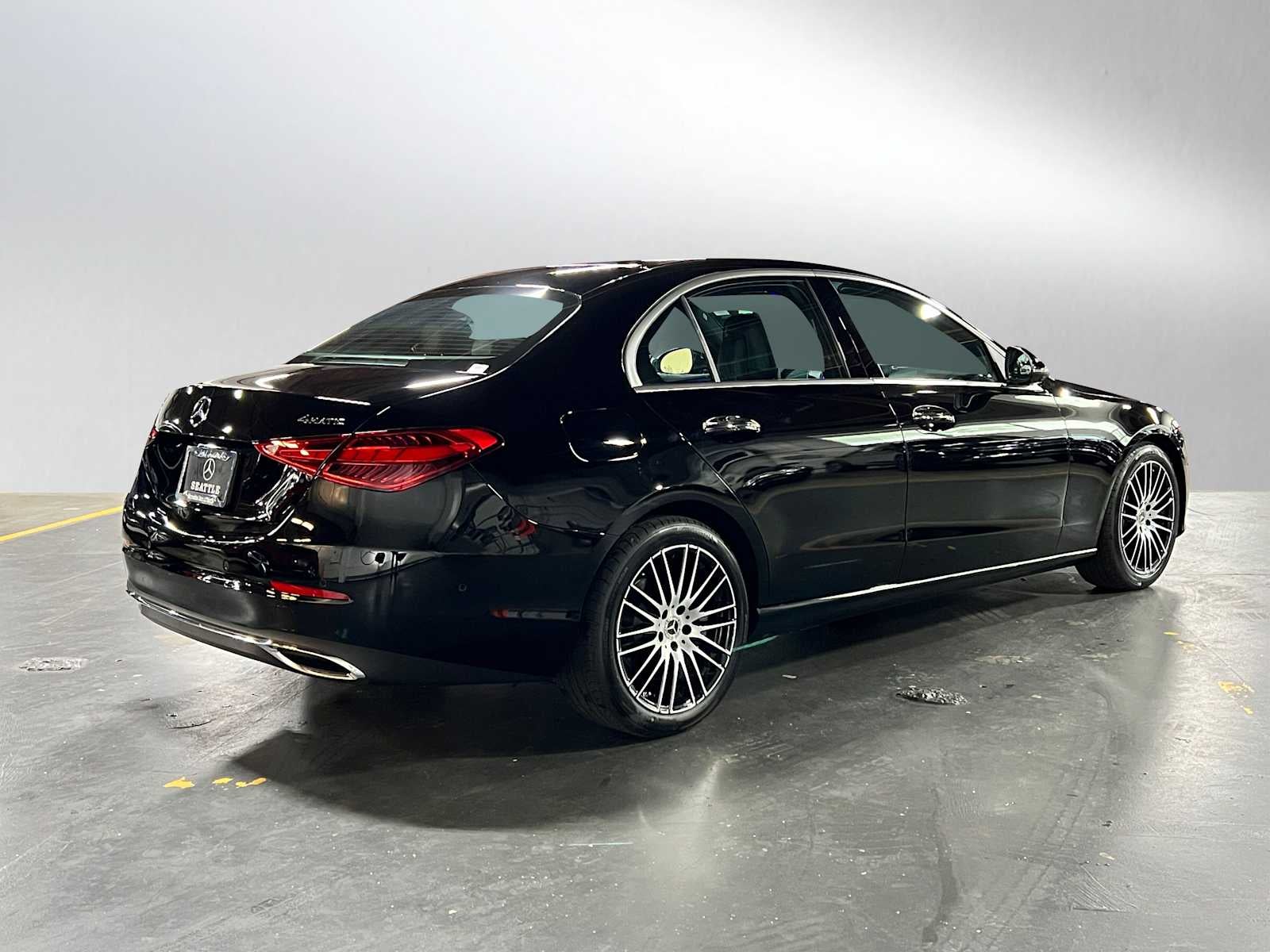 2025 Mercedes-Benz C 300 C 300