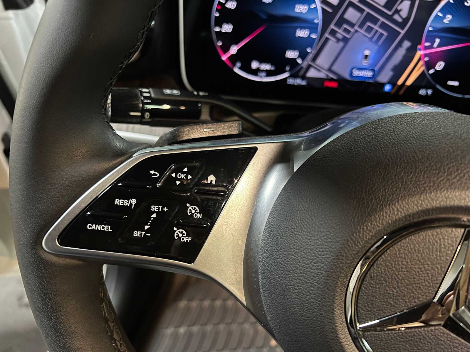 2025 Mercedes-Benz C 300 4MATIC® Sedan