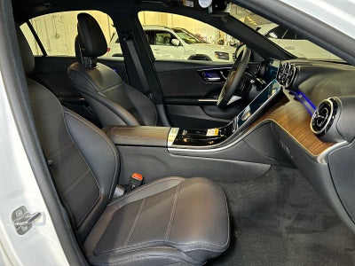 2025 Mercedes-Benz C 300 C 300