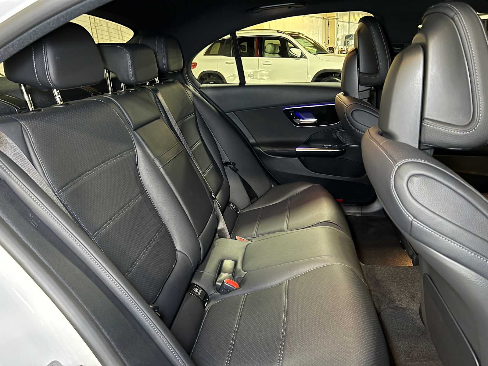 2025 Mercedes-Benz C 300 C 300