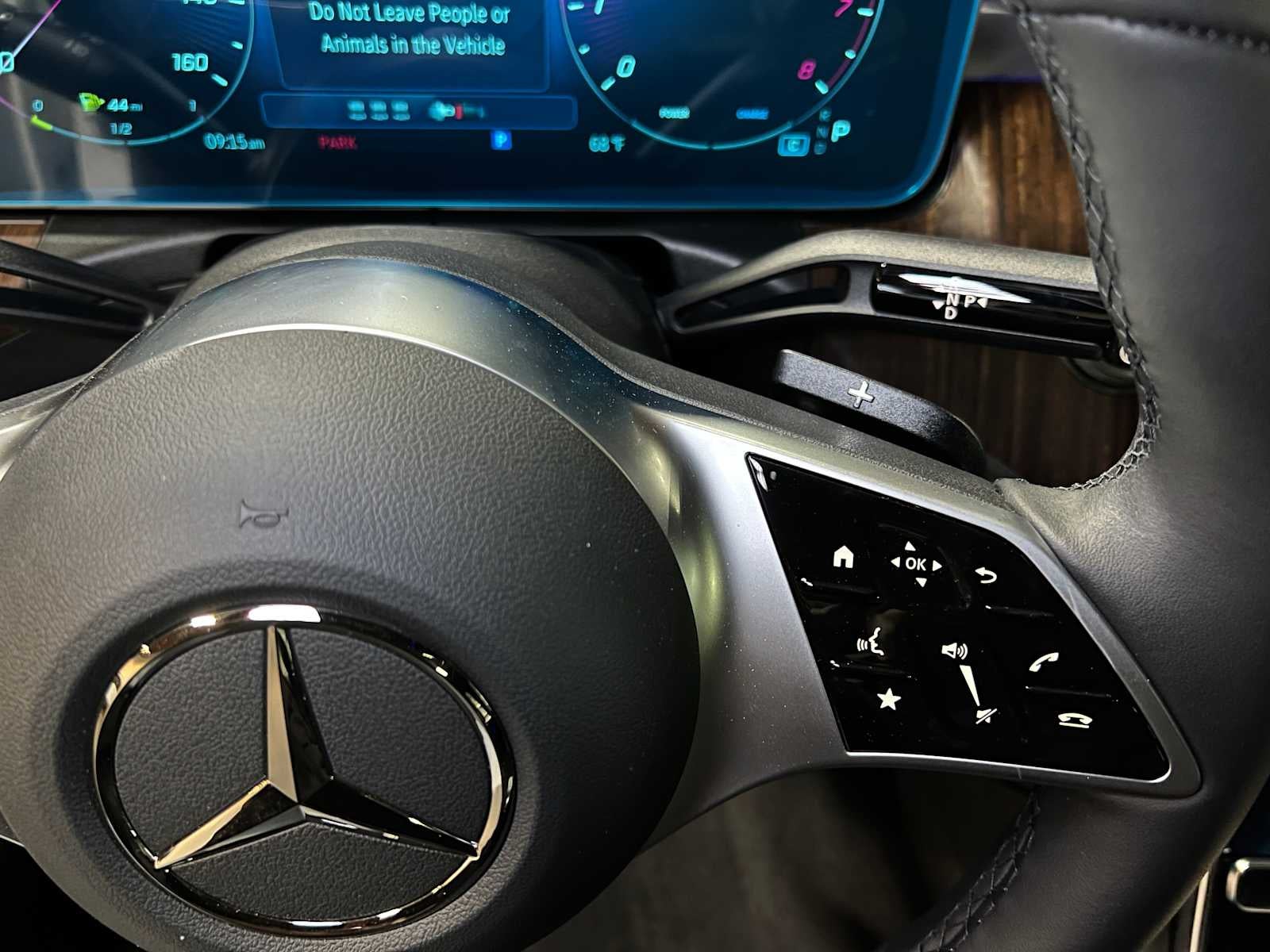 2025 Mercedes-Benz C 300 C 300