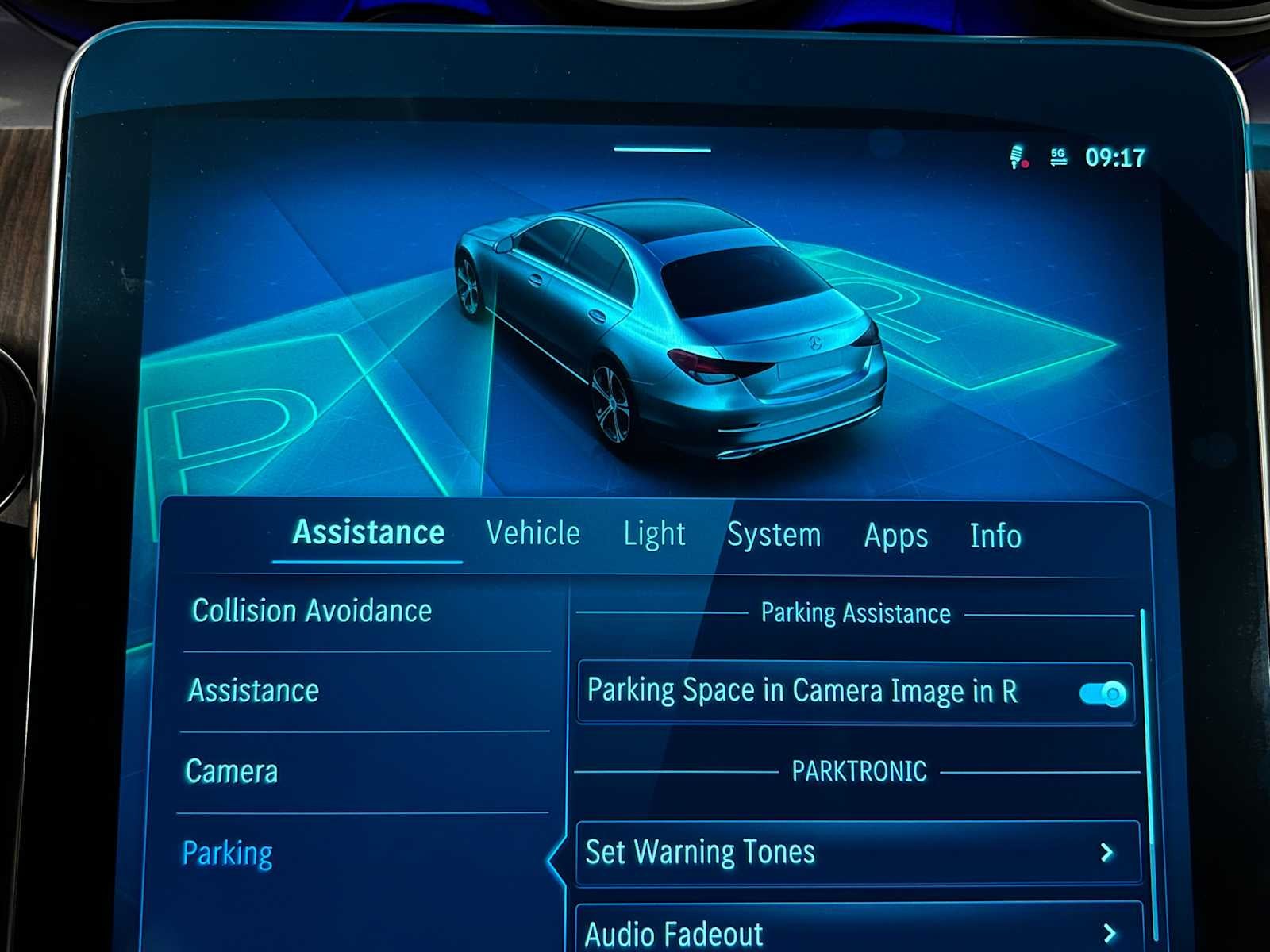 2025 Mercedes-Benz C 300 C 300