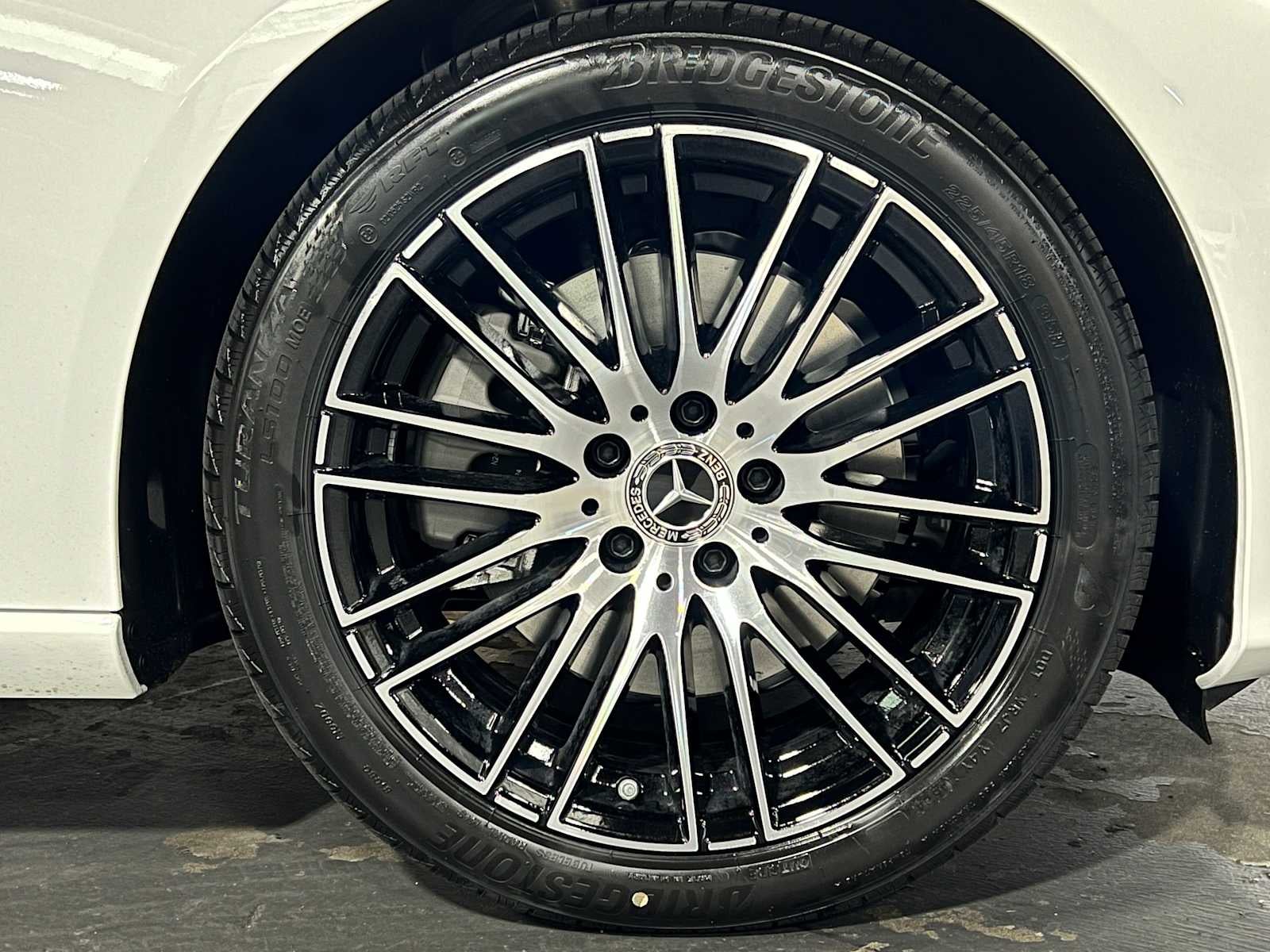 2025 Mercedes-Benz C 300 C 300