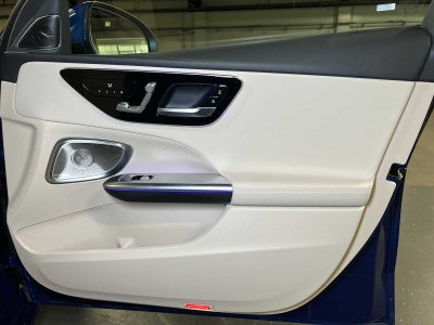 2025 Mercedes-Benz C 300 C 300