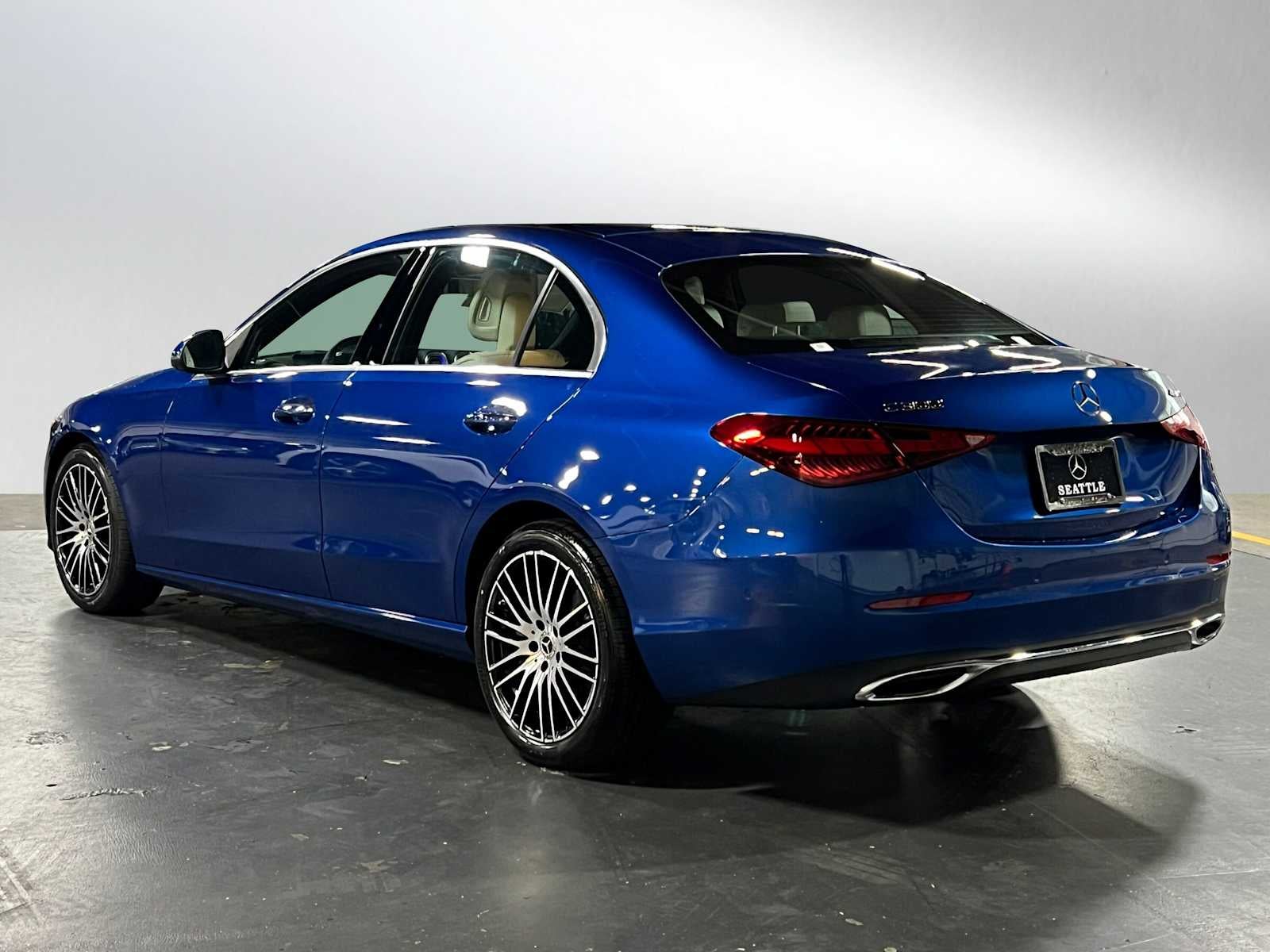 2025 Mercedes-Benz C 300 C 300