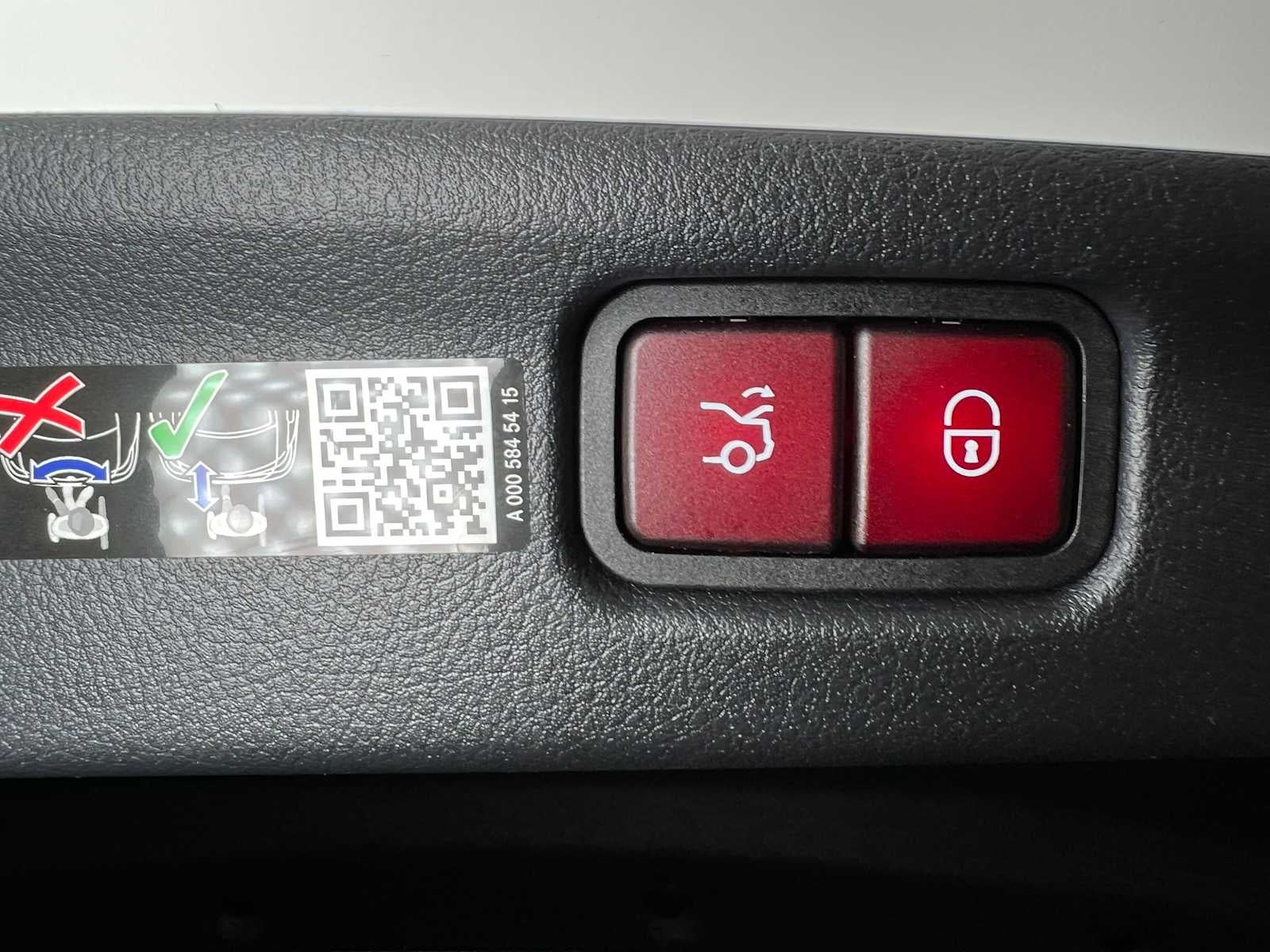 2026 Mercedes-Benz C 300 4MATIC® Sedan