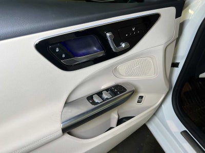 2026 Mercedes-Benz C 300 4MATIC® Sedan