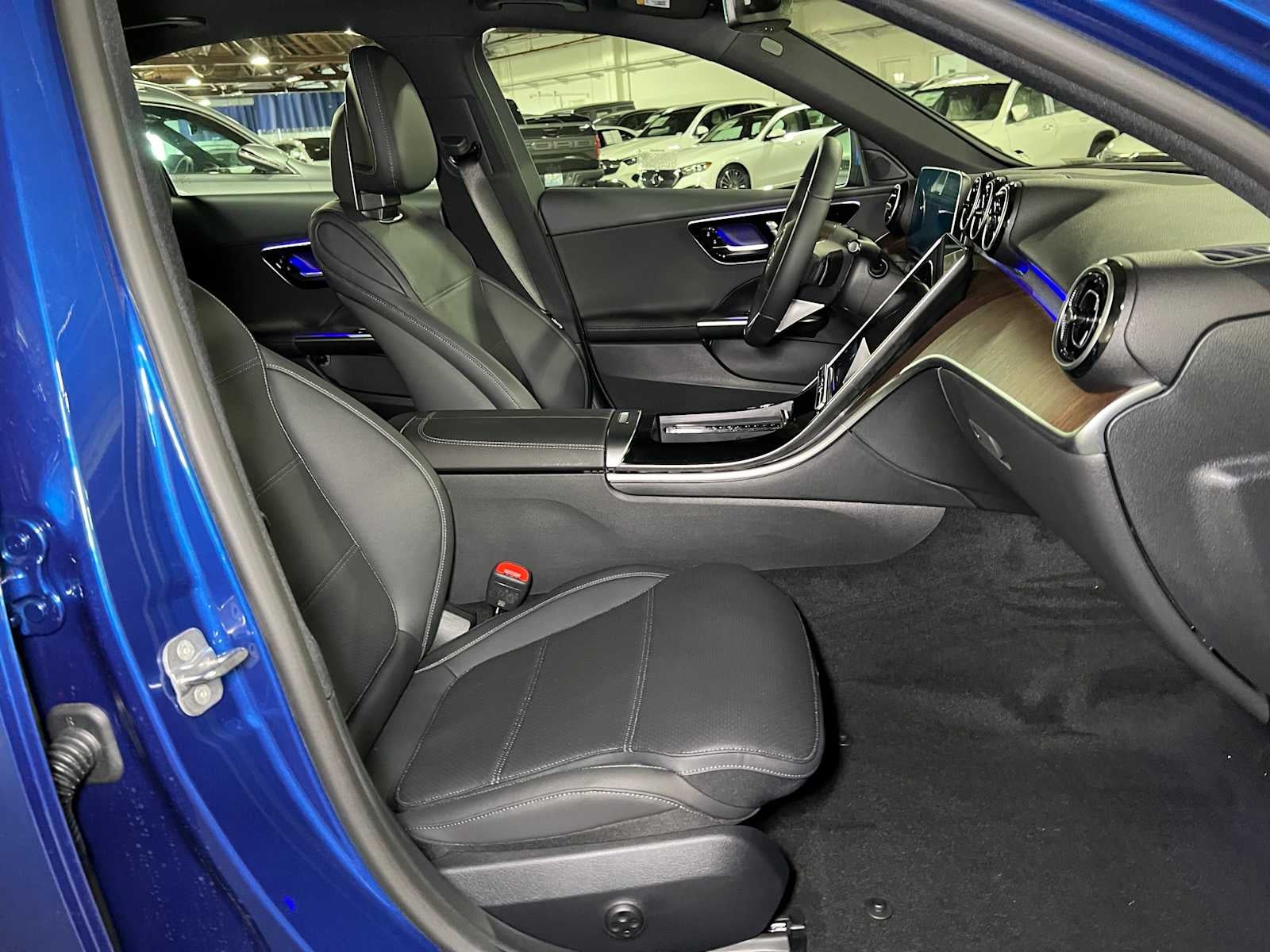 2025 Mercedes-Benz C 300 C 300