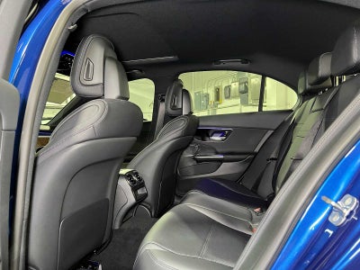 2025 Mercedes-Benz C 300 C 300