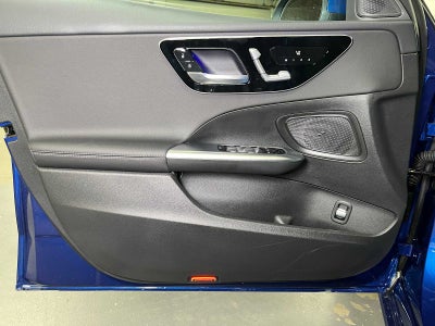 2025 Mercedes-Benz C 300 C 300