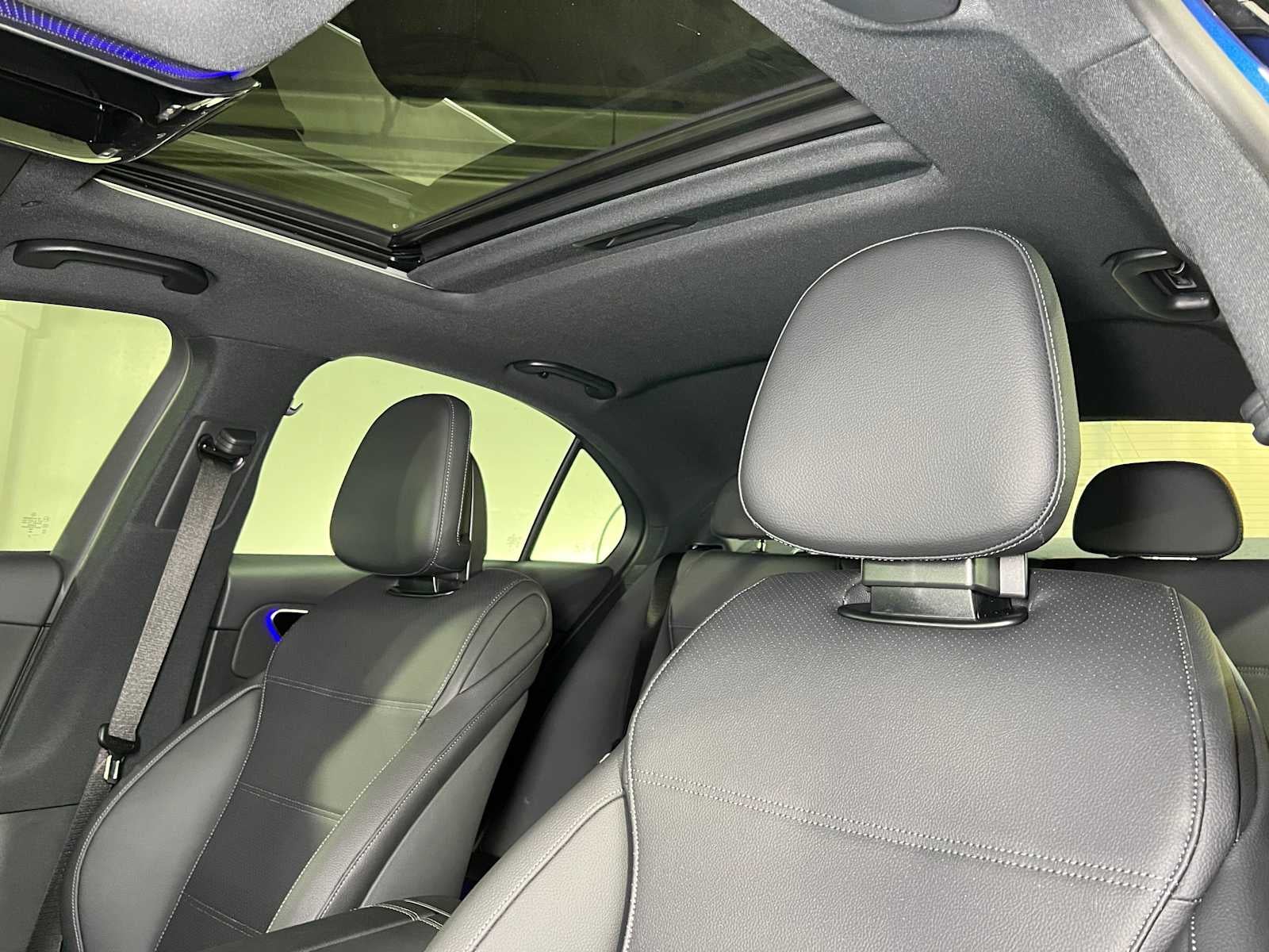 2025 Mercedes-Benz C 300 C 300