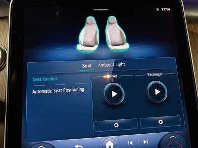 2025 Mercedes-Benz C 300 4MATIC® Sedan