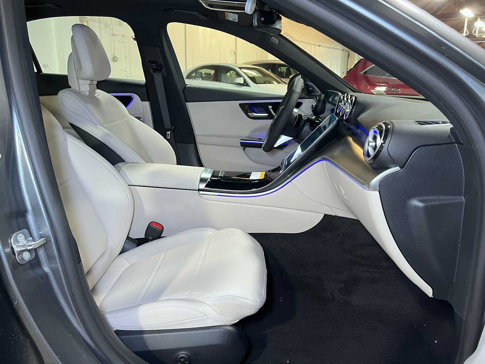 2025 Mercedes-Benz C 300 C 300