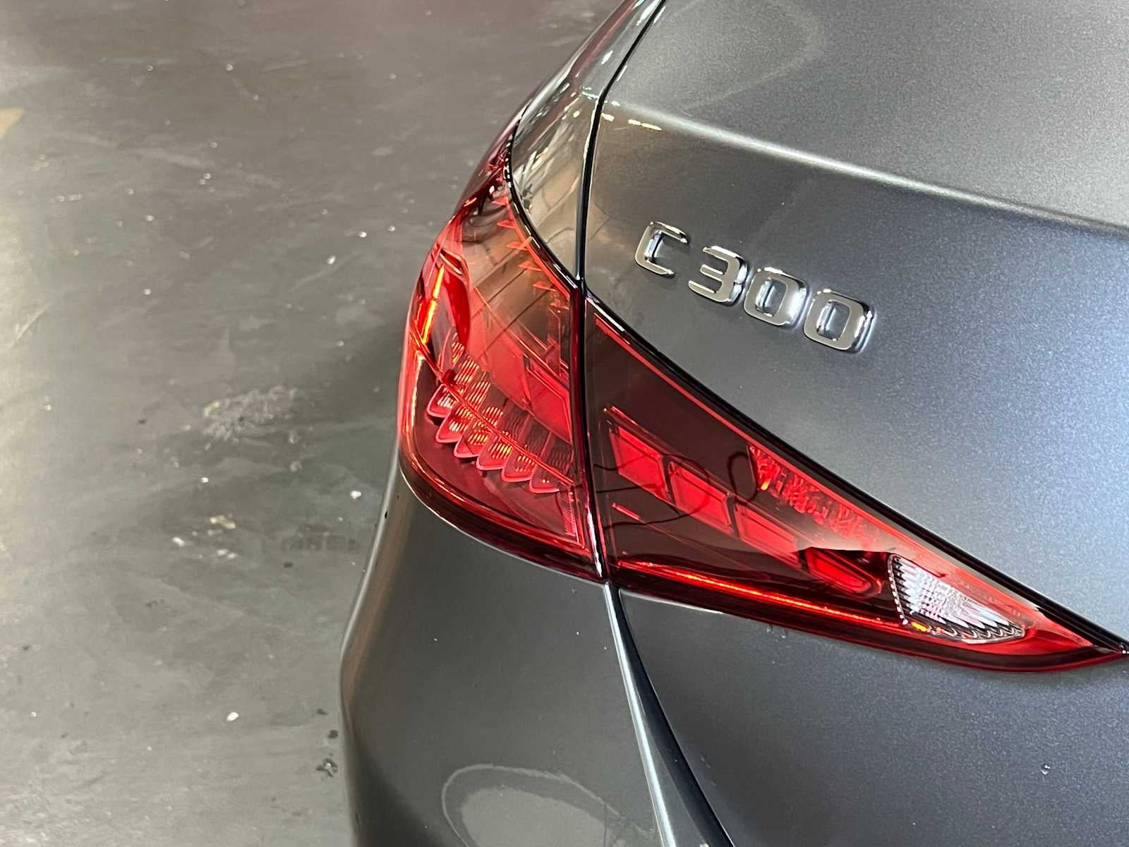 2025 Mercedes-Benz C 300 C 300