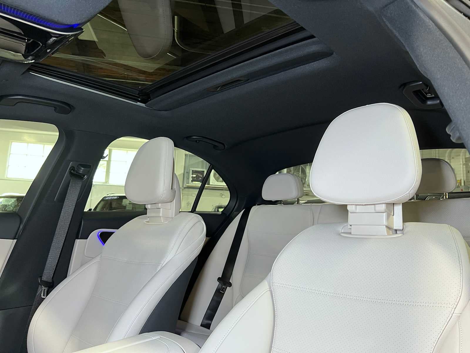 2025 Mercedes-Benz C 300 C 300