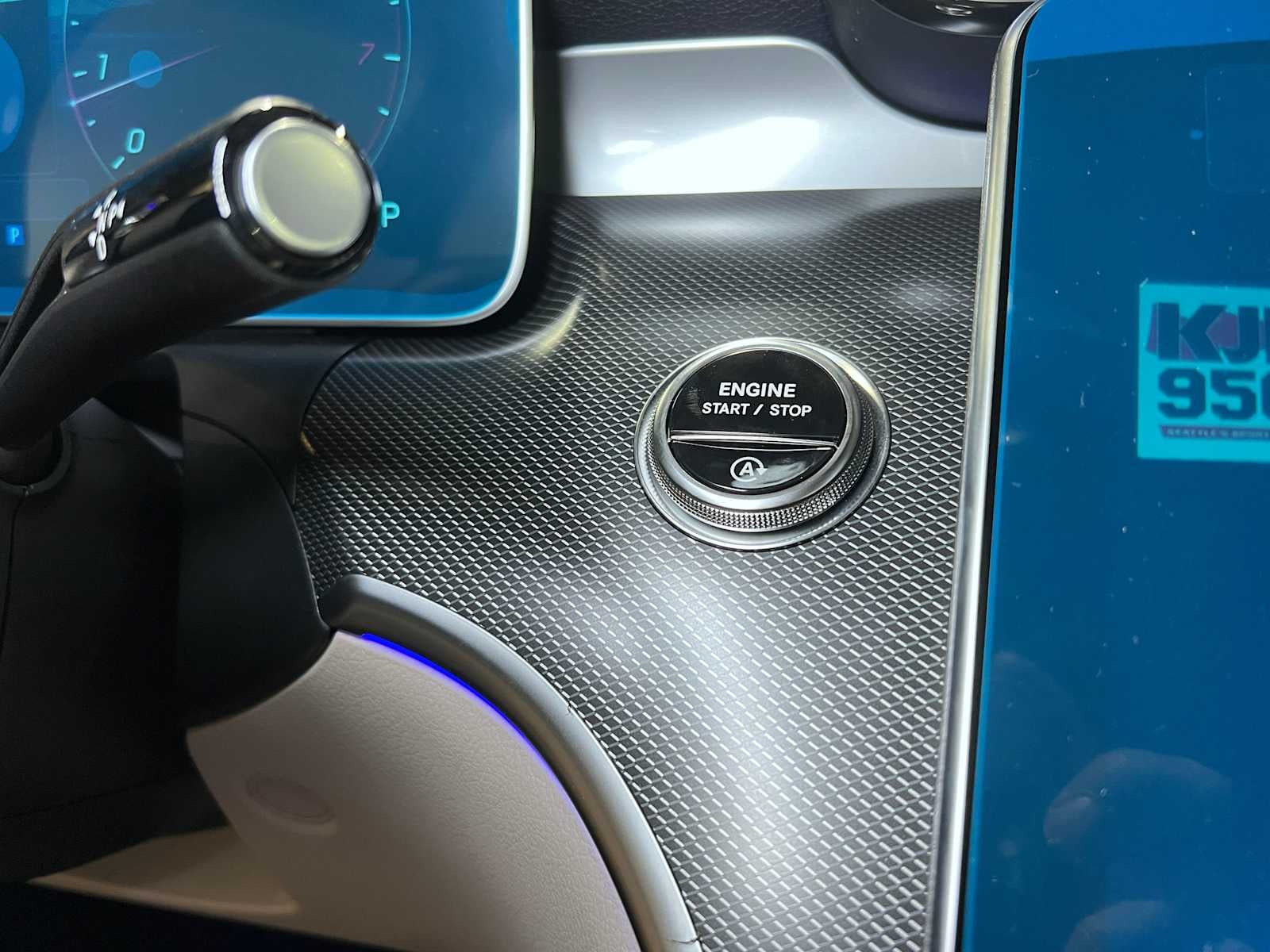 2025 Mercedes-Benz C 300 C 300