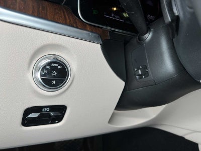 2026 Mercedes-Benz C 300 4MATIC® Sedan