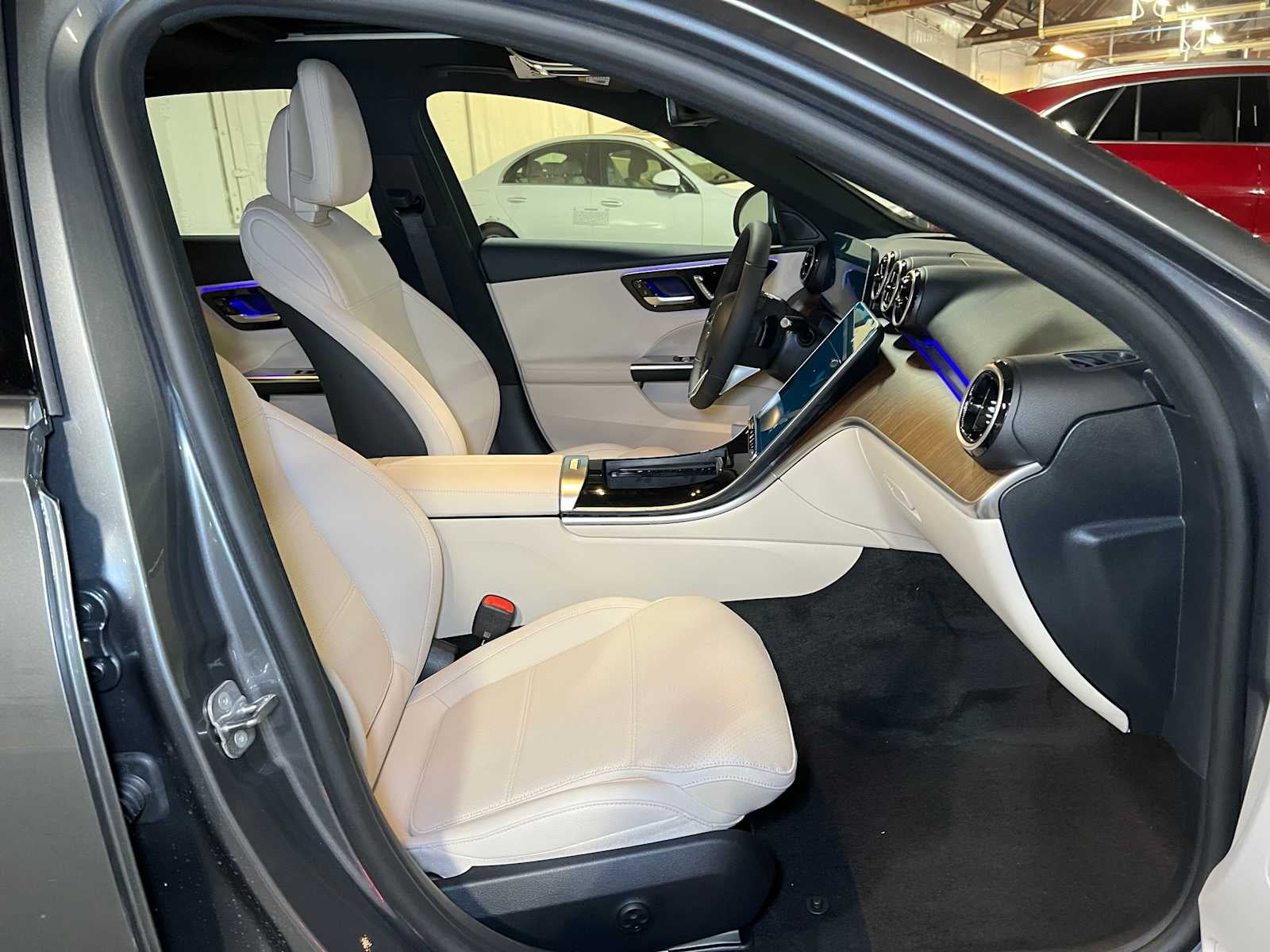 2025 Mercedes-Benz C 300 C 300