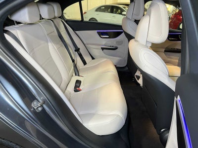 2025 Mercedes-Benz C 300 C 300