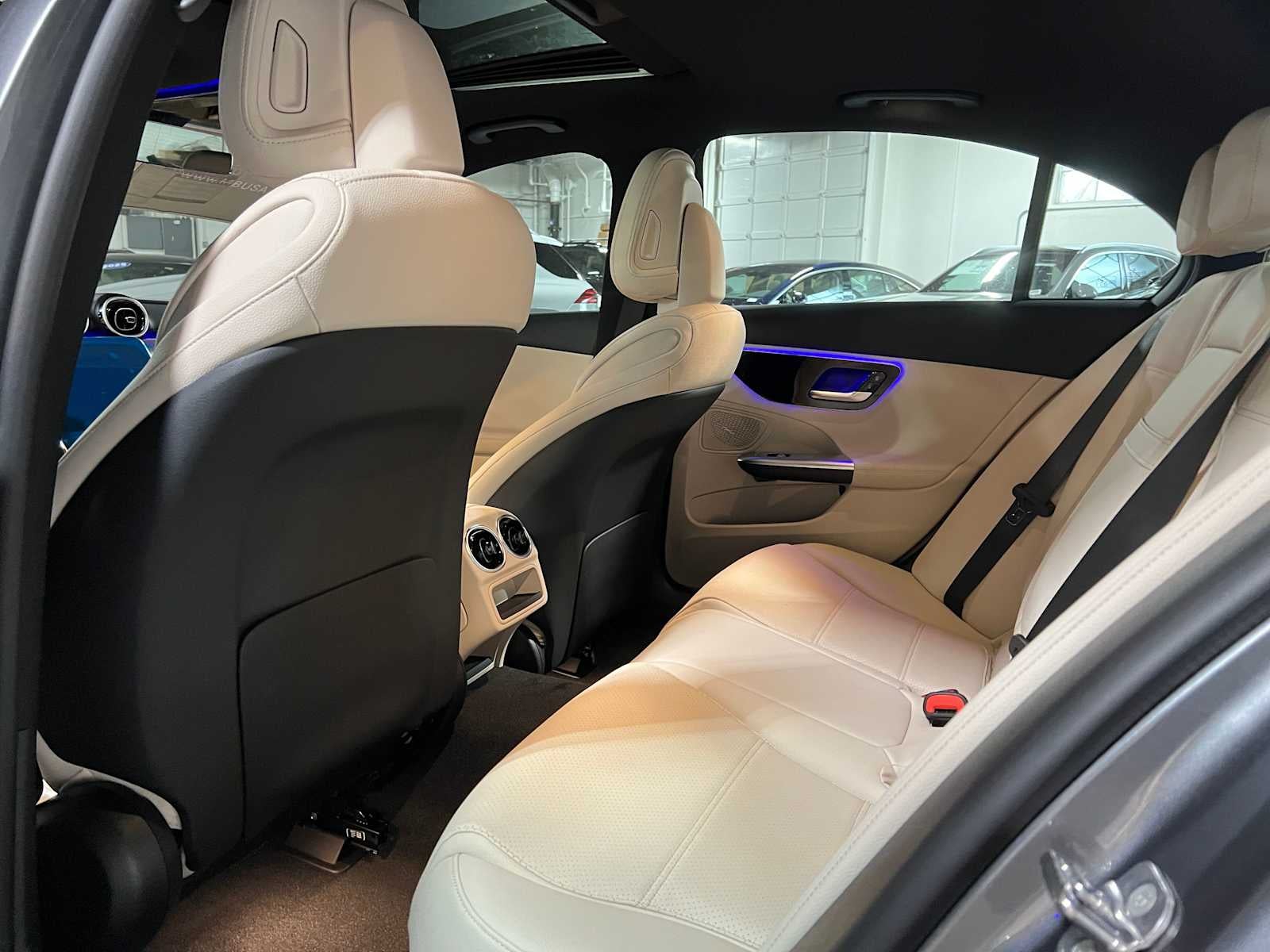 2025 Mercedes-Benz C 300 C 300