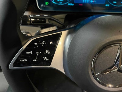 2025 Mercedes-Benz C 300 C 300