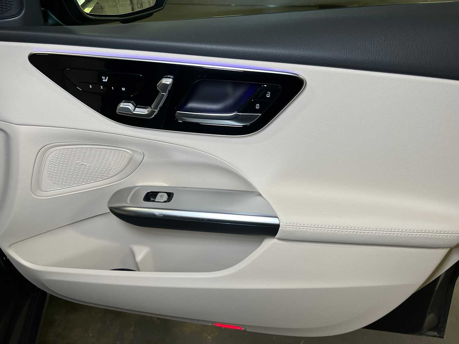 2025 Mercedes-Benz C 300 C 300