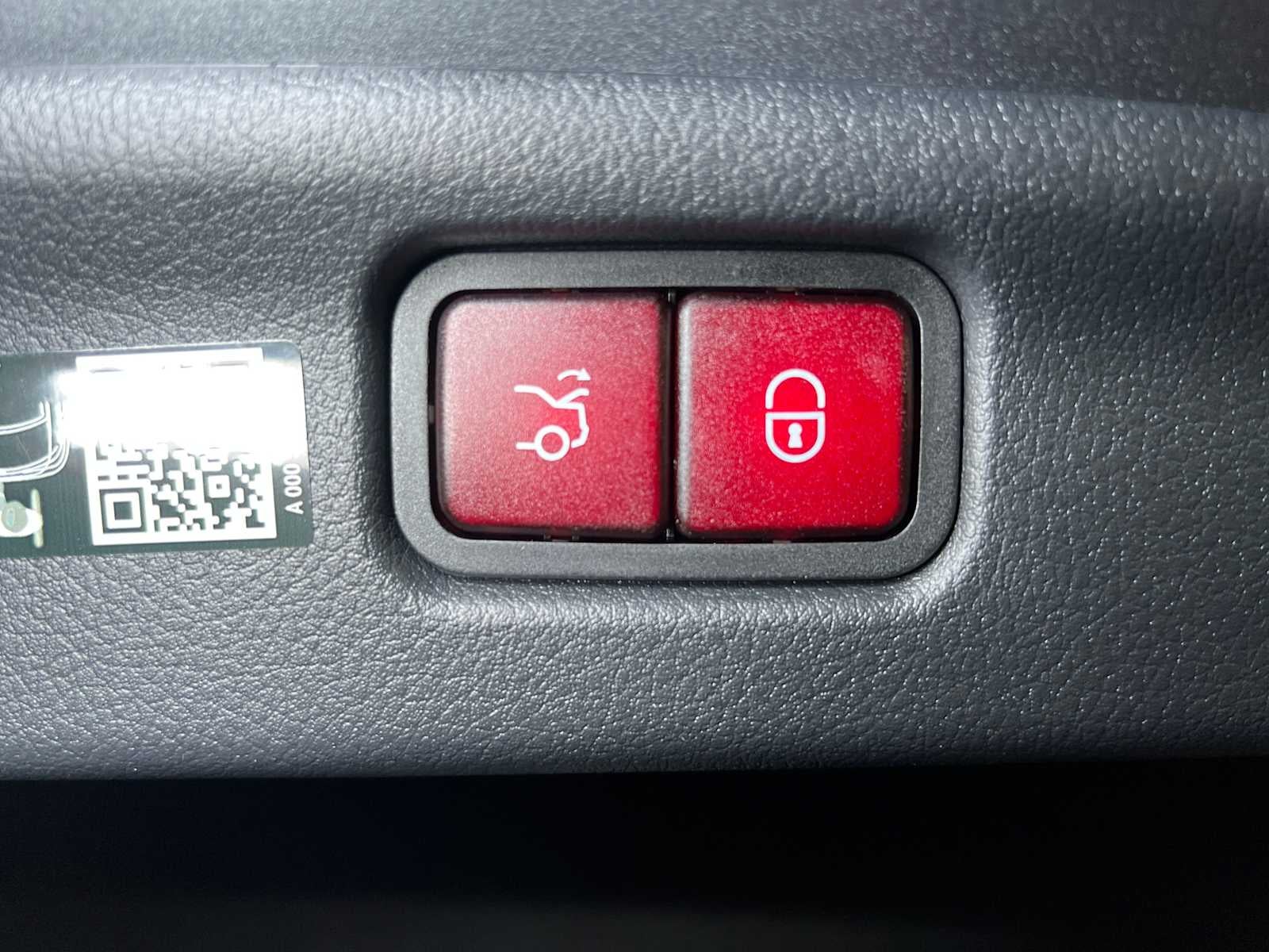 2025 Mercedes-Benz C 300 C 300