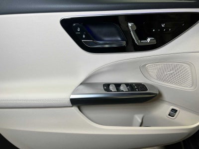 2025 Mercedes-Benz C 300 C 300