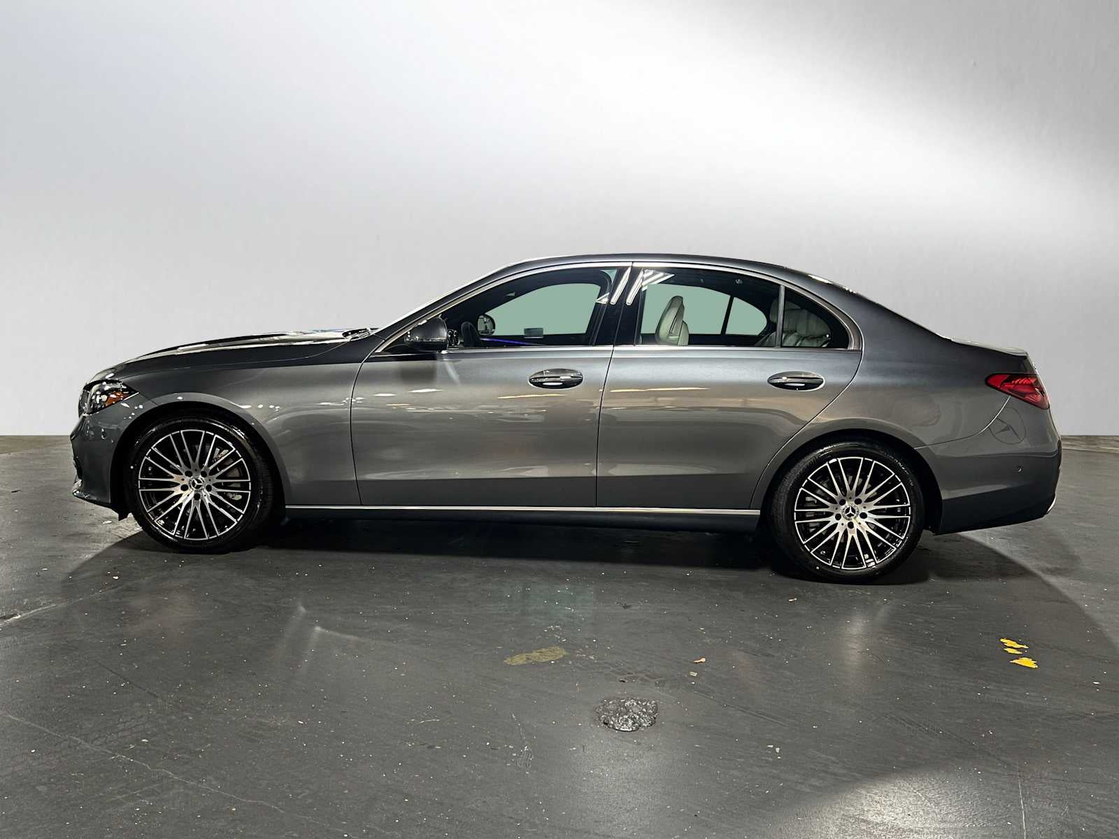 2025 Mercedes-Benz C 300 C 300