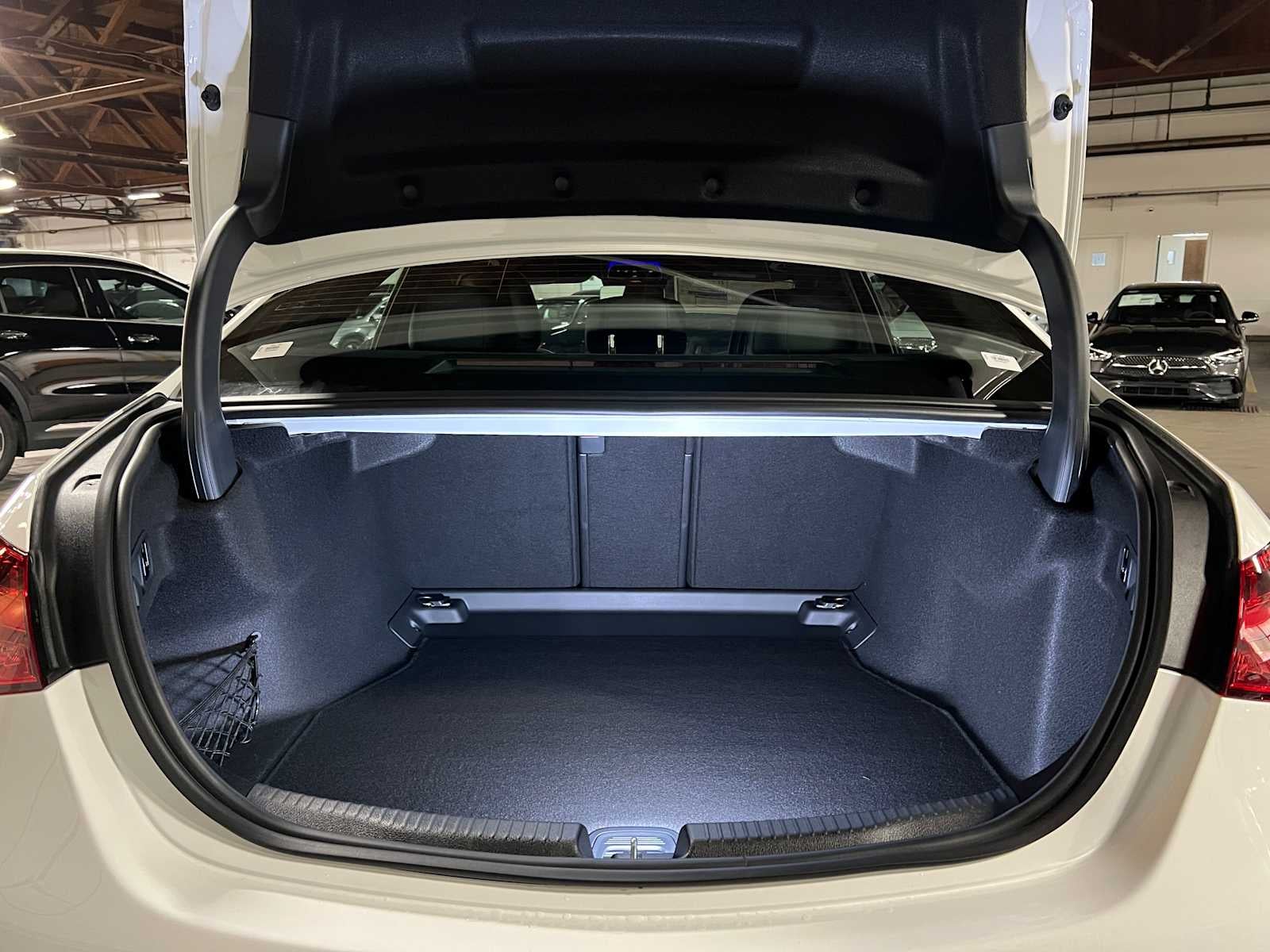 2025 Mercedes-Benz C 300 C 300