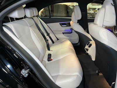 2025 Mercedes-Benz C 300 C 300