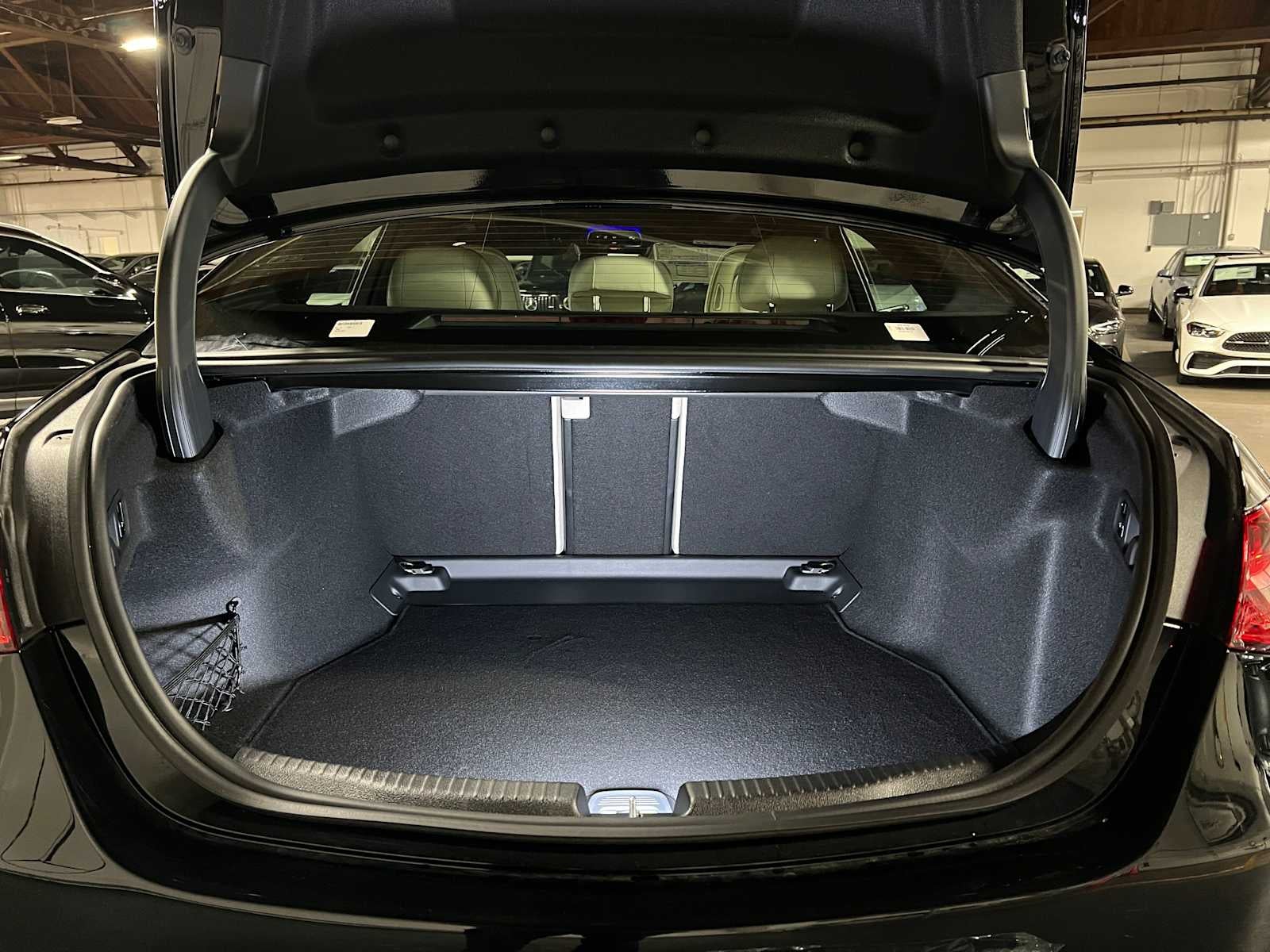 2025 Mercedes-Benz C 300 C 300