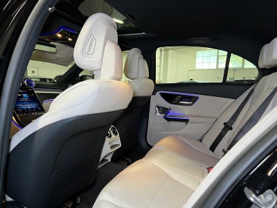 2025 Mercedes-Benz C 300 C 300