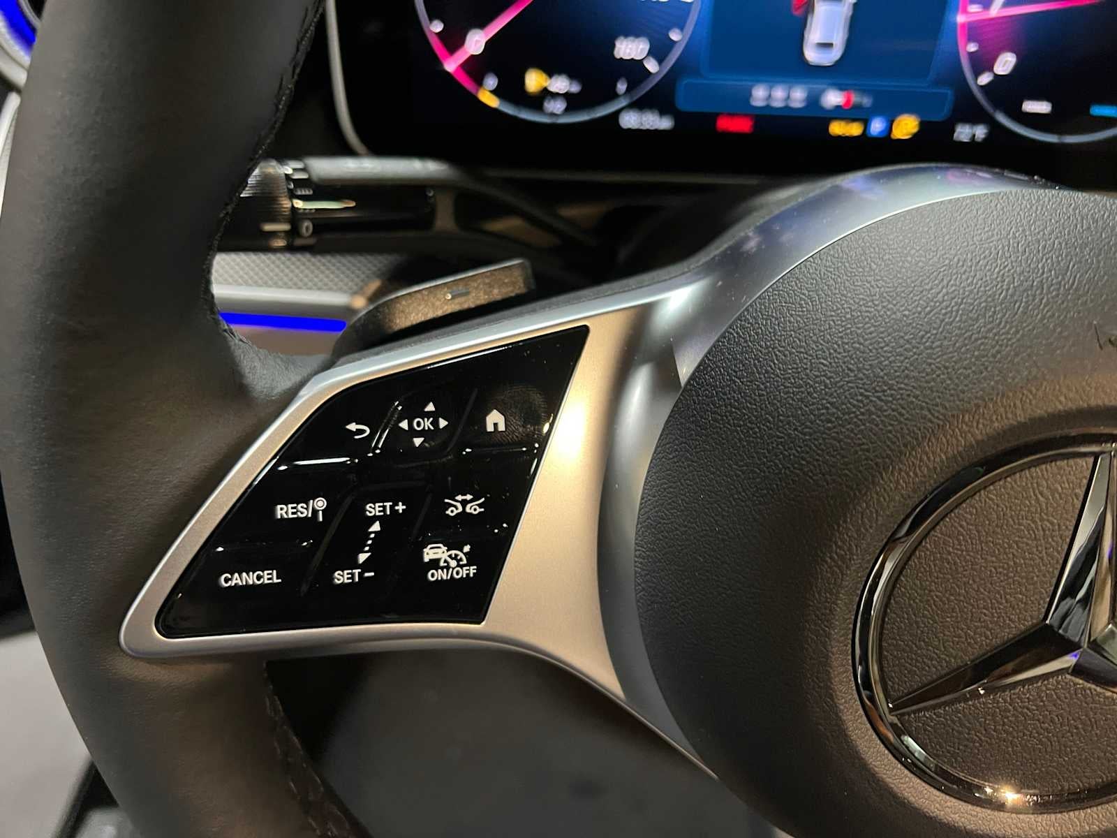 2025 Mercedes-Benz C 300 C 300