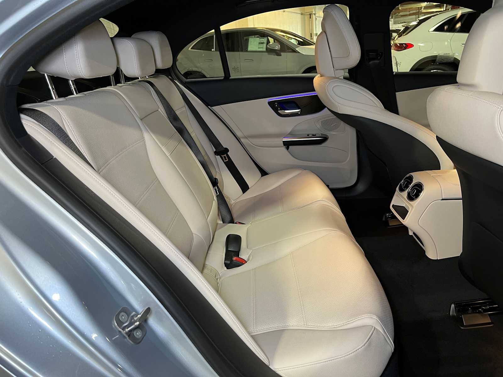 2025 Mercedes-Benz C 300 C 300