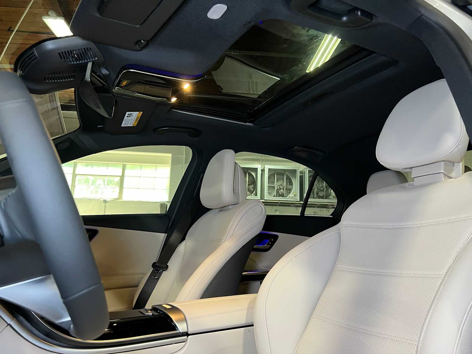 2025 Mercedes-Benz C 300 C 300