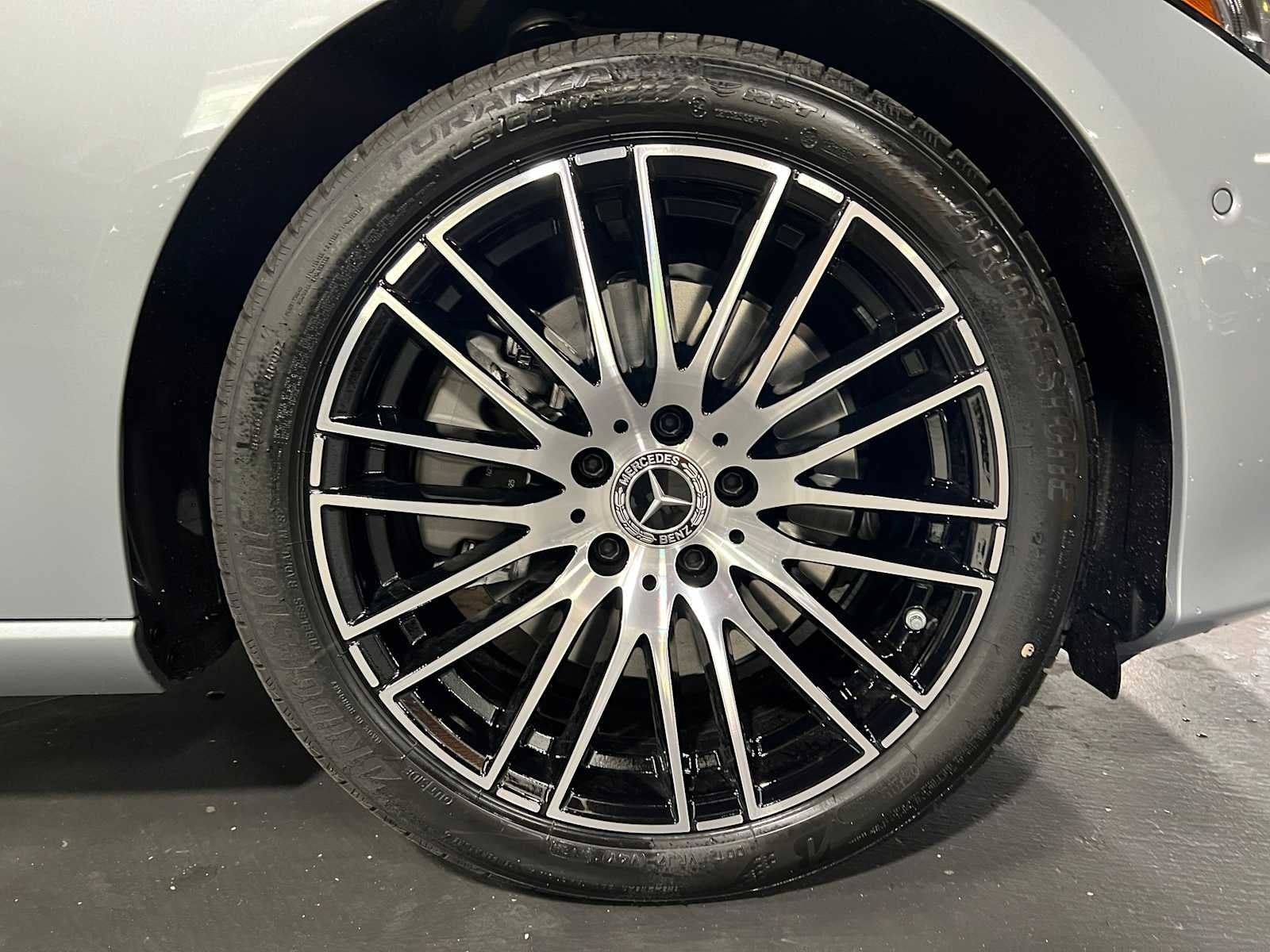 2025 Mercedes-Benz C 300 C 300