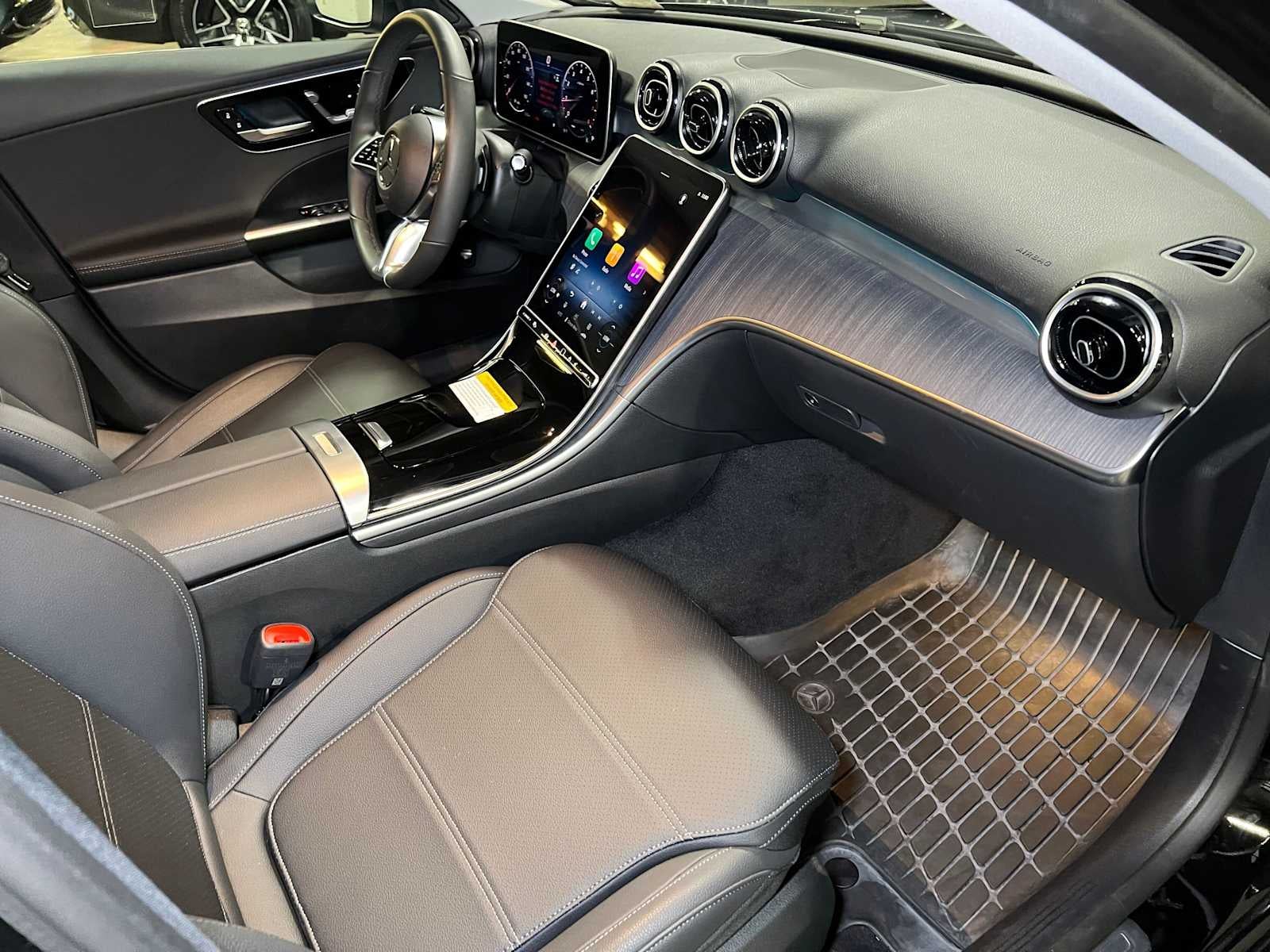 2026 Mercedes-Benz C 300 4MATIC® Sedan