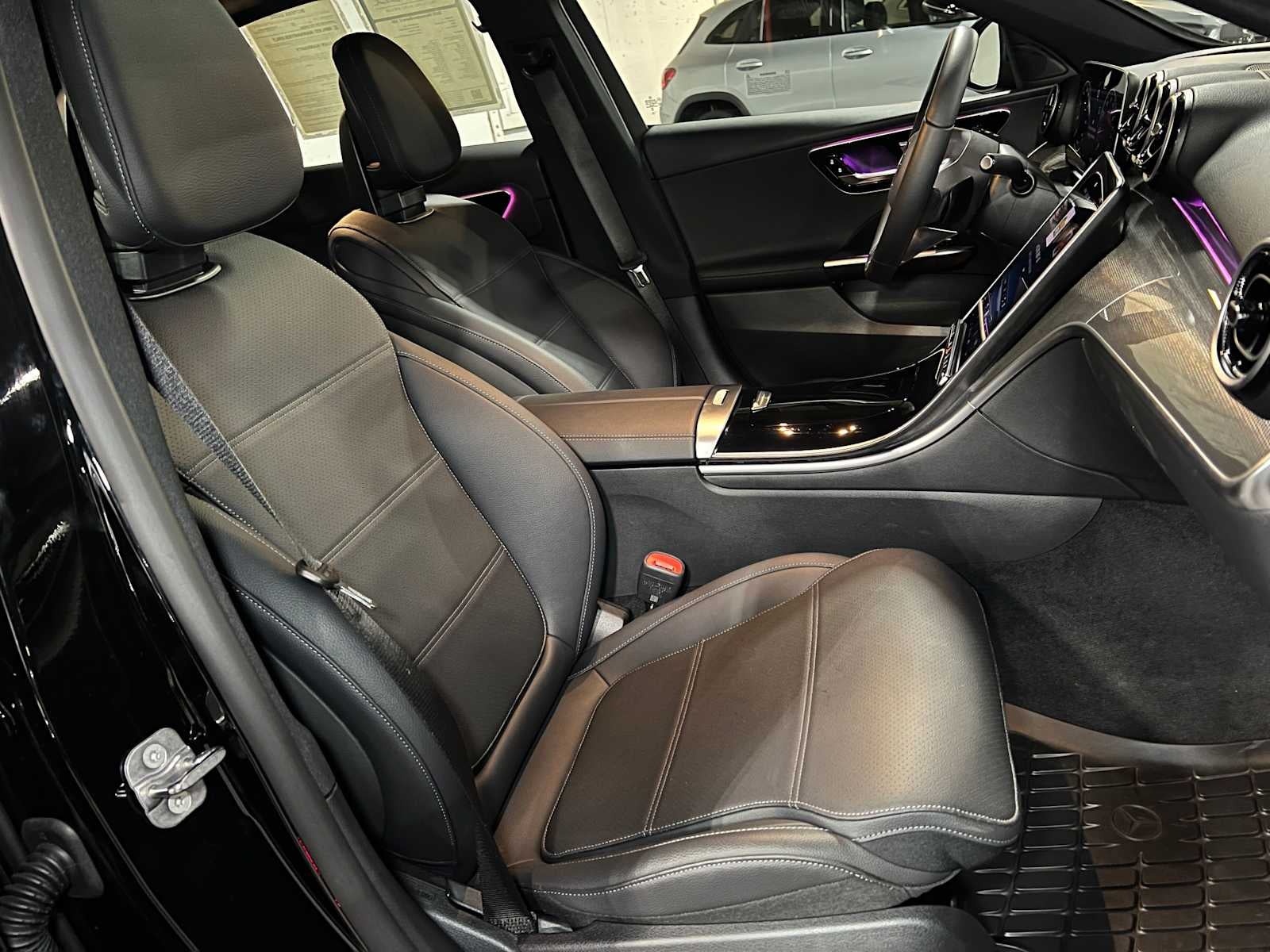 2025 Mercedes-Benz C 300 C 300