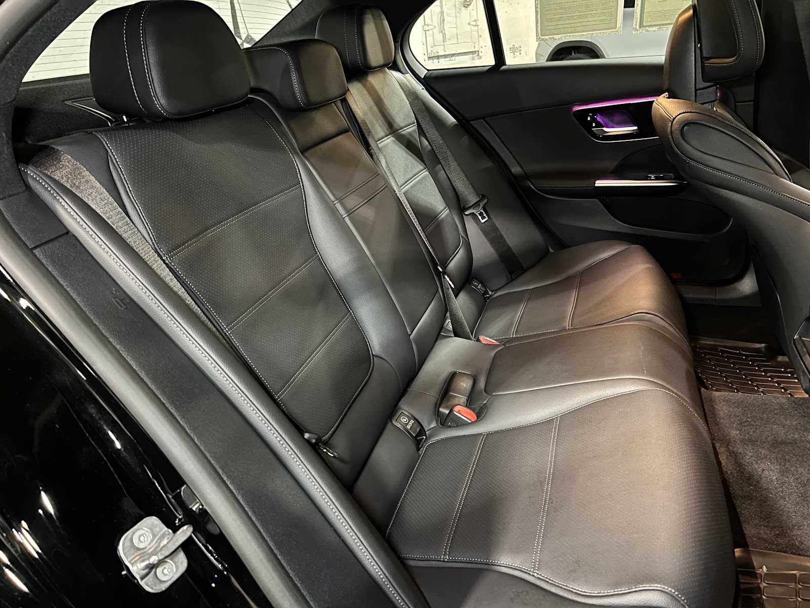 2025 Mercedes-Benz C 300 C 300