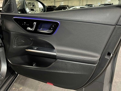 2025 Mercedes-Benz C 300 C 300