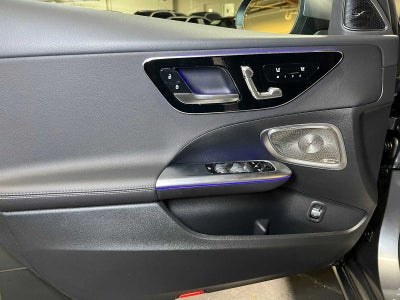 2025 Mercedes-Benz C 300 C 300