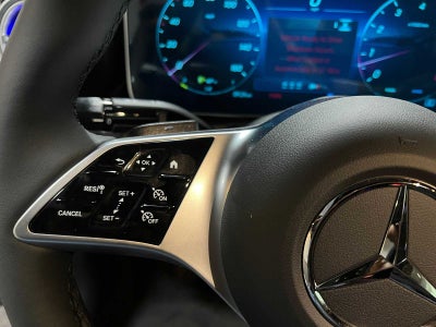 2025 Mercedes-Benz C 300 C 300