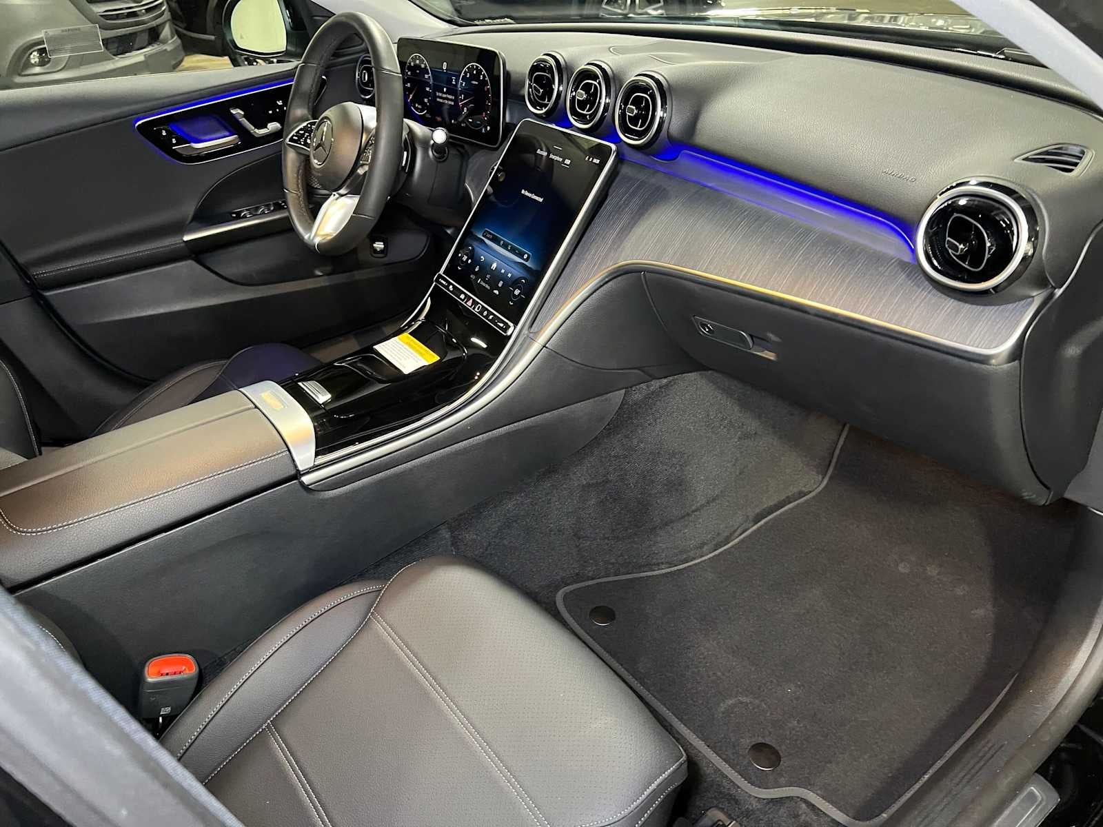 2026 Mercedes-Benz C 300 4MATIC® Sedan