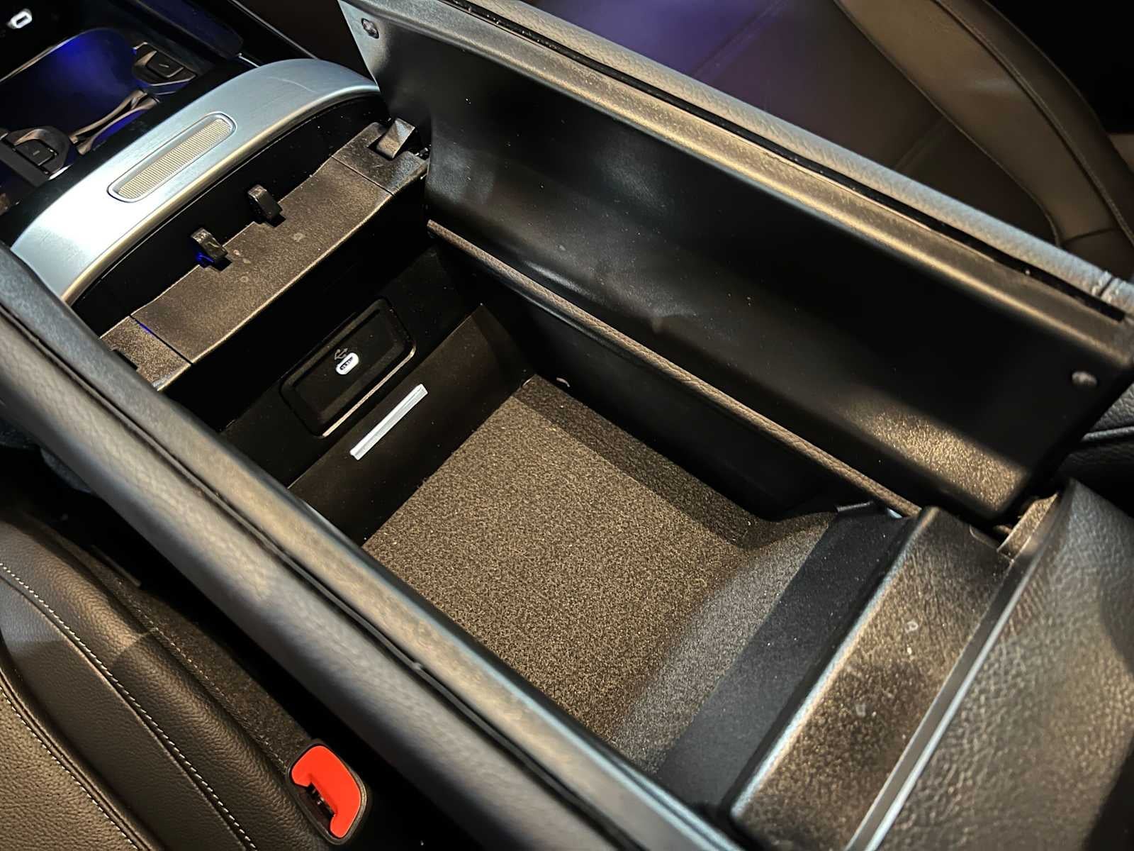 2026 Mercedes-Benz C 300 4MATIC® Sedan
